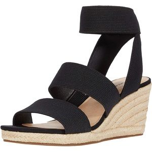 NIB Black Wedges